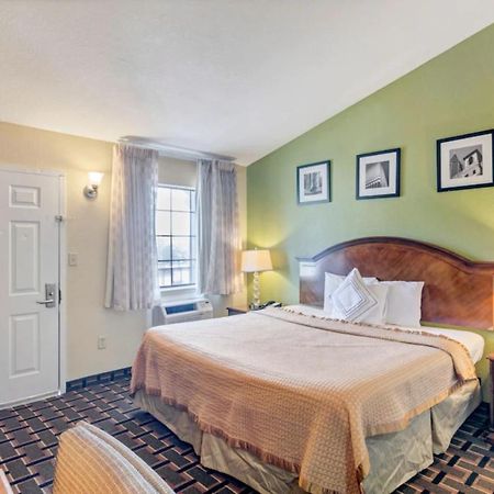 Savannah Garden Hotel Dış mekan fotoğraf