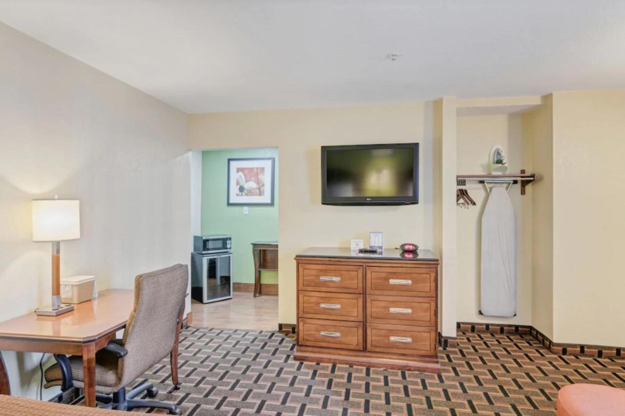 Savannah Garden Hotel Dış mekan fotoğraf
